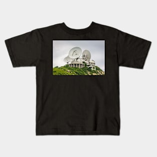 Earth Station - Hong Kong - China Artwork Kids T-Shirt